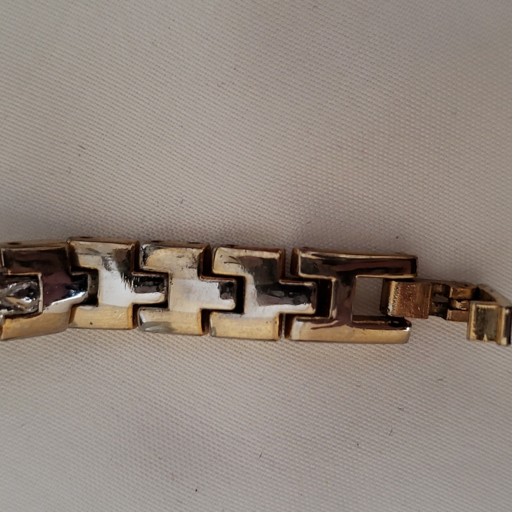 Precision by Gruen Quartz Watch - Picture 7 of 9